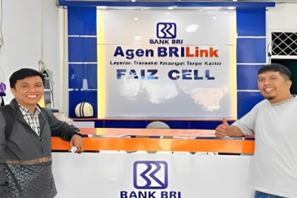 Kunjungan BRI Cabang Batusangkar kepada mitra BRILink Agen Faiz Cell.
