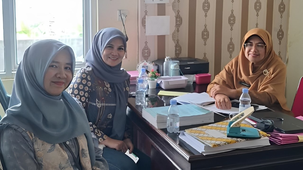 Kunjungan BRI Cabang Simpang Empat untuk mempererat hubungan dengan BKD Kabupaten Pasaman Barat.